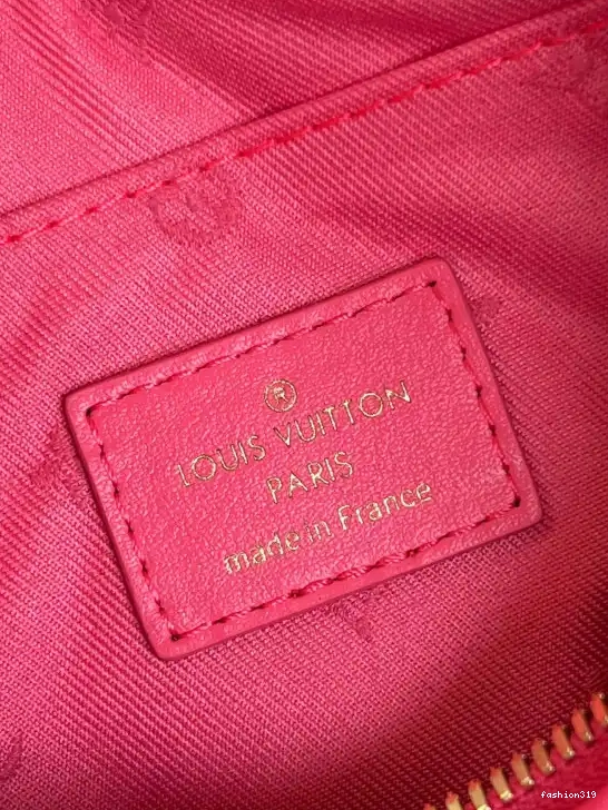 VUITTON THE OVER LOUIS MOON 0504